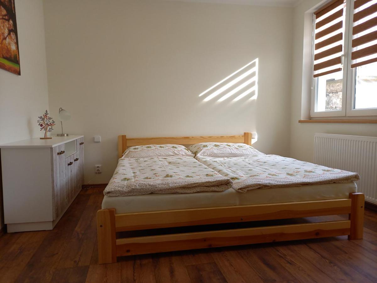 Apartmany Marie 야히모프 외부 사진